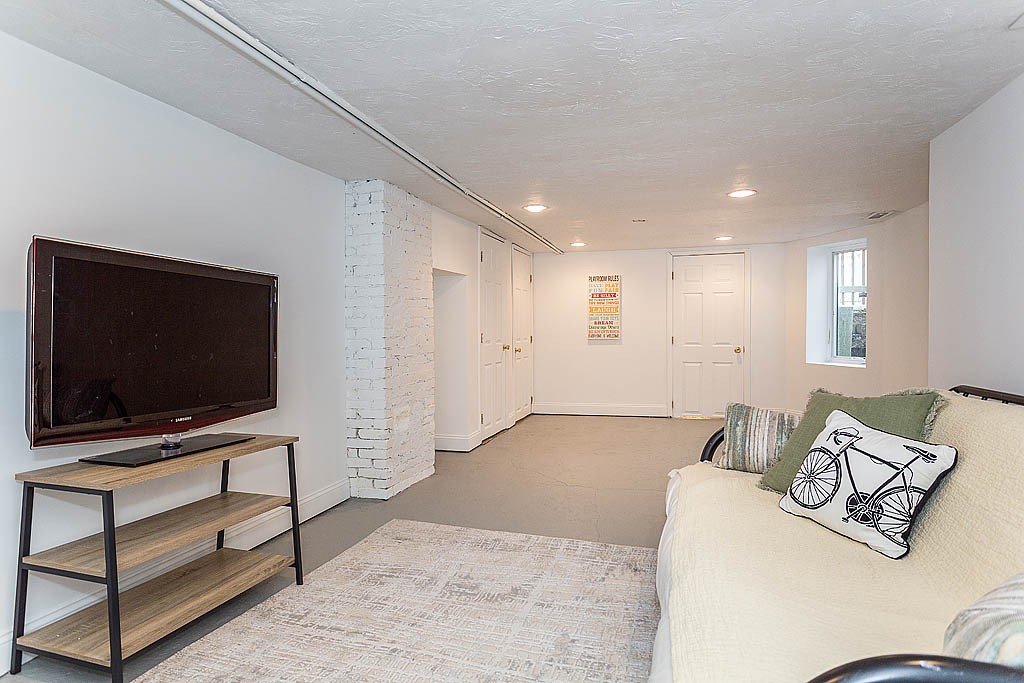 14 Gold Star Road, Unit 14 Cambridge, MA 02140 - Photo 13 of 26 Gallery Image 13