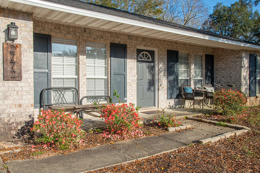 2772 Riverside Landing Drive Navarre, FL 32566 - Photo 2 of 49 Gallery Image 2