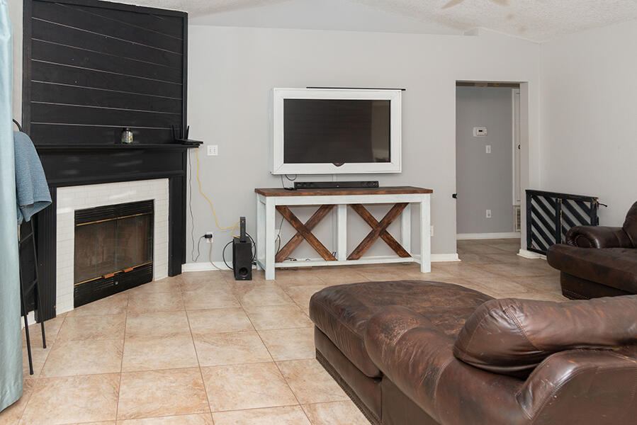 2772 Riverside Landing Drive Navarre, FL 32566 - Photo 29 of 49 Gallery Image 29