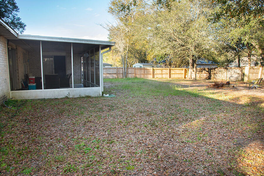 2772 Riverside Landing Drive Navarre, FL 32566 - Photo 33 of 49 Gallery Image 33