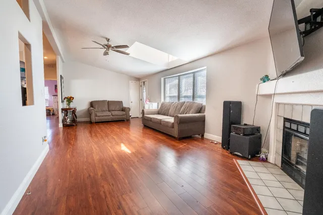 $140,000 | 4963 Eleven Oaks Lane, North Highlands, CA 95660