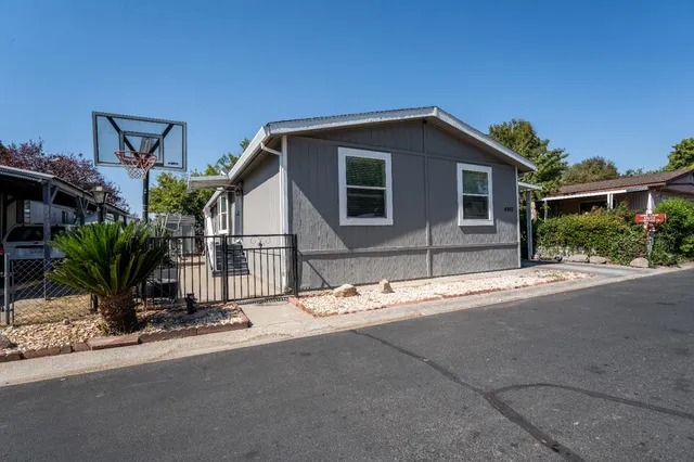 $140,000 | 4963 Eleven Oaks Lane, North Highlands, CA 95660