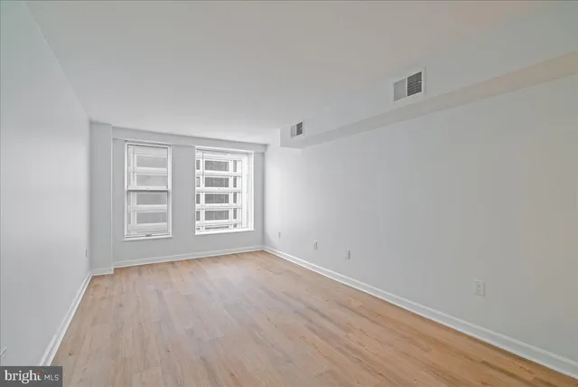 $2,100 | 601 Pennsylvania Avenue Northwest, Unit 901, Washington, DC 20004