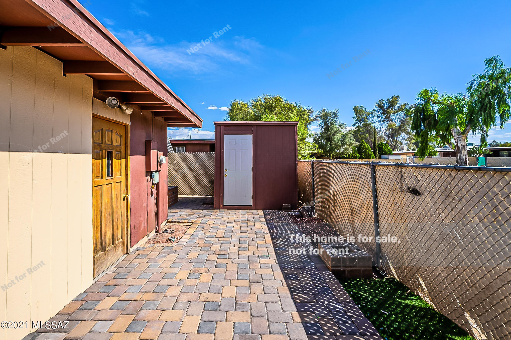 1461 West Roger Road Tucson, AZ 85705 - Photo 5 of 19