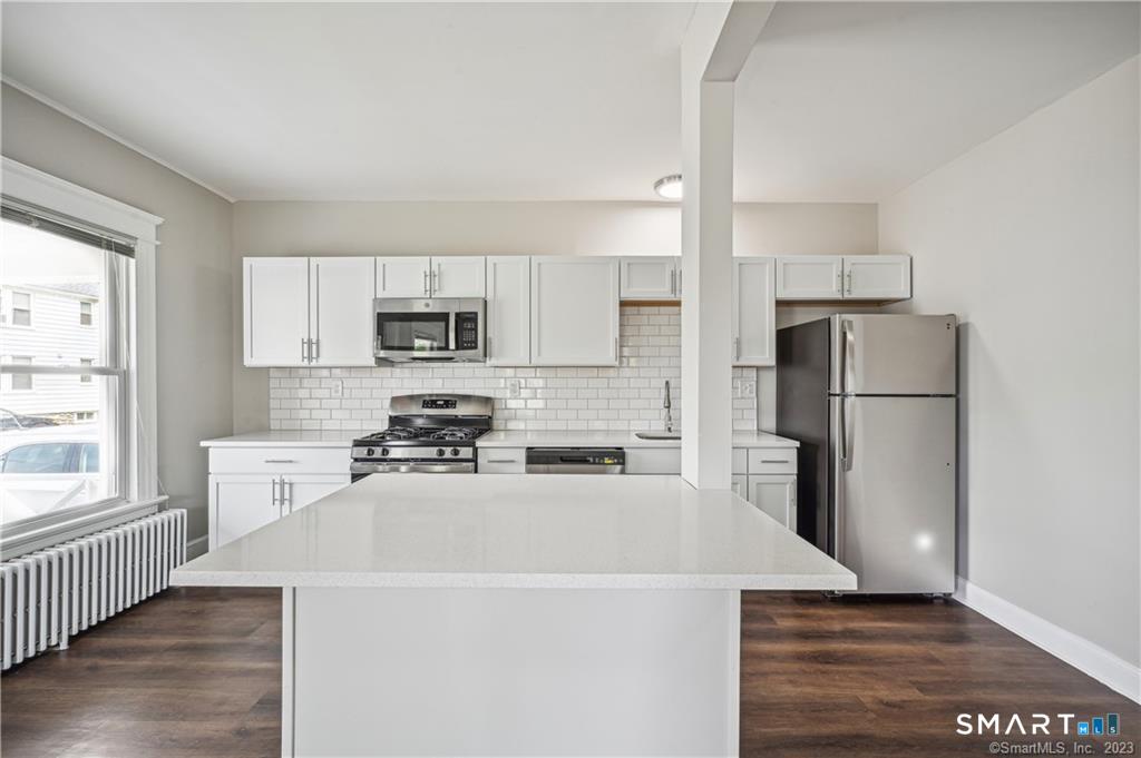 98 Brook Street Ansonia, CT 06401 - Photo 8 of 28