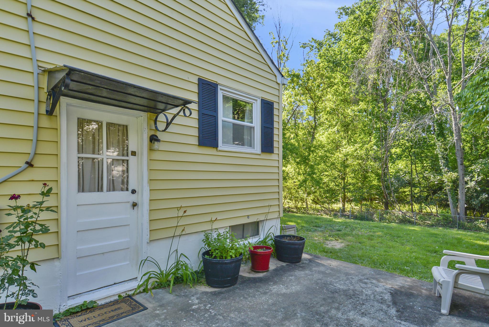 4400 Garrett Park Road Silver Spring, MD 20906 - Photo 24 of 30 Side Patio!