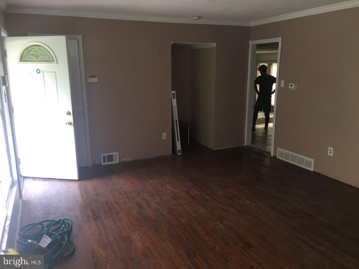 195 Fort Mott Road Pennsville, NJ 08070 - Photo 2 of 5