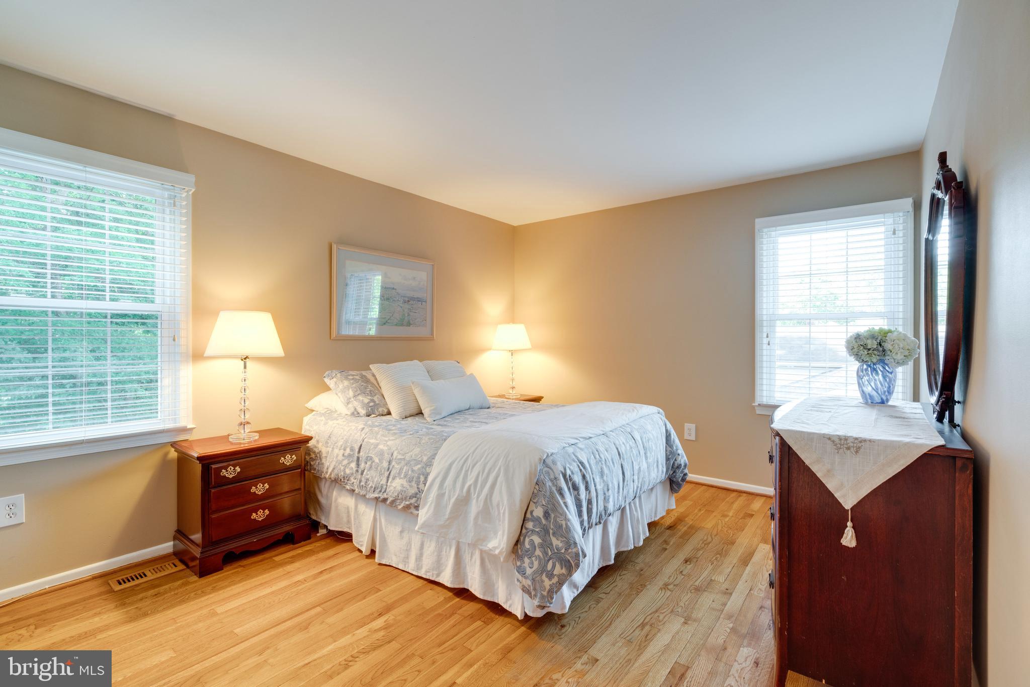 8315 Cushing Court Springfield, VA 22153 - Photo 25 of 59 master bedroom