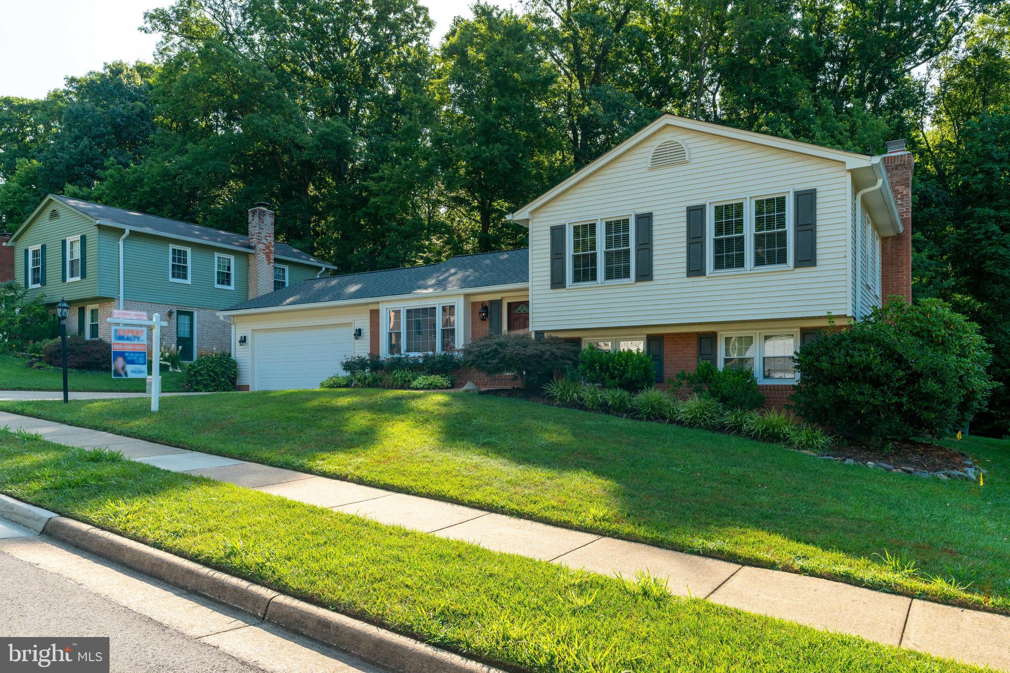8315 Cushing Court Springfield, VA 22153 - Photo 5 of 59 Gallery Image 5