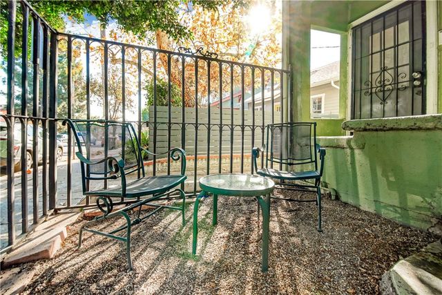 $3,495 | 721 North Hoover Street, Los Angeles, CA 90029