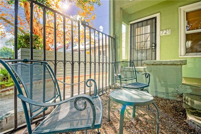 $3,495 | 721 North Hoover Street, Los Angeles, CA 90029