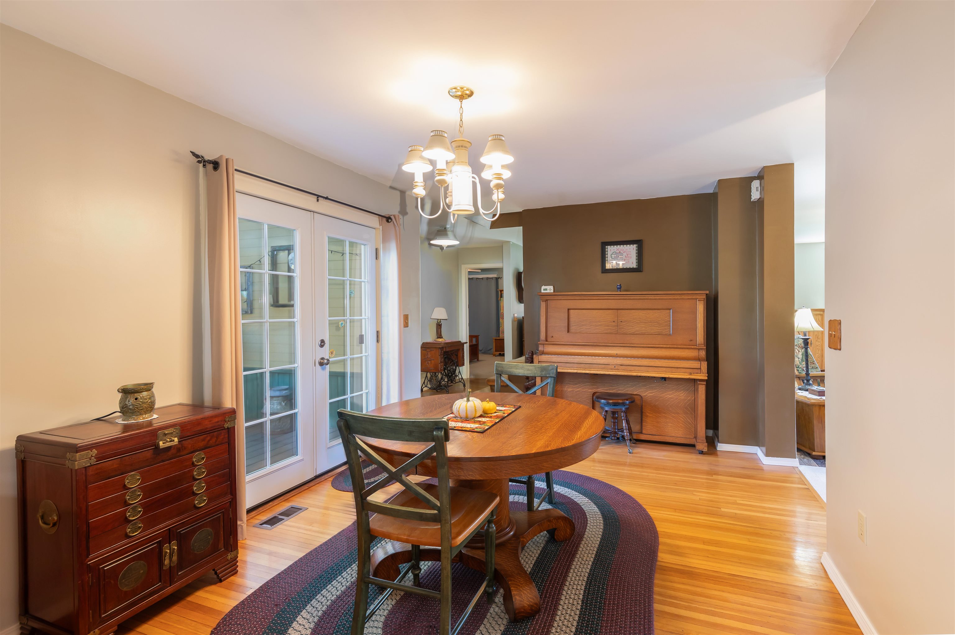 303 North Colville Road Deer Park, WA 99006 - Photo 11 of 29 Gallery Image 11