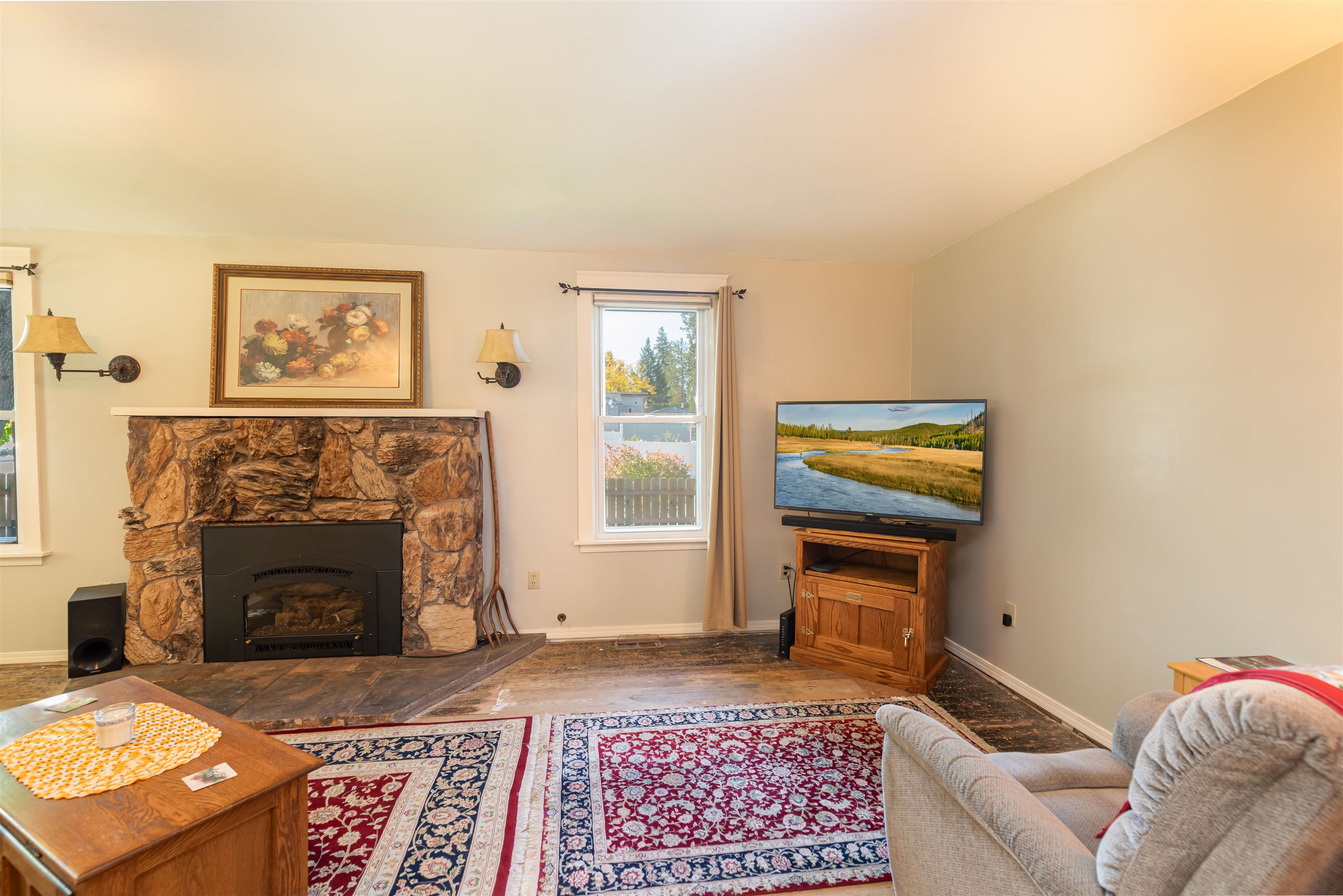 303 North Colville Road Deer Park, WA 99006 - Photo 13 of 29 Gallery Image 13