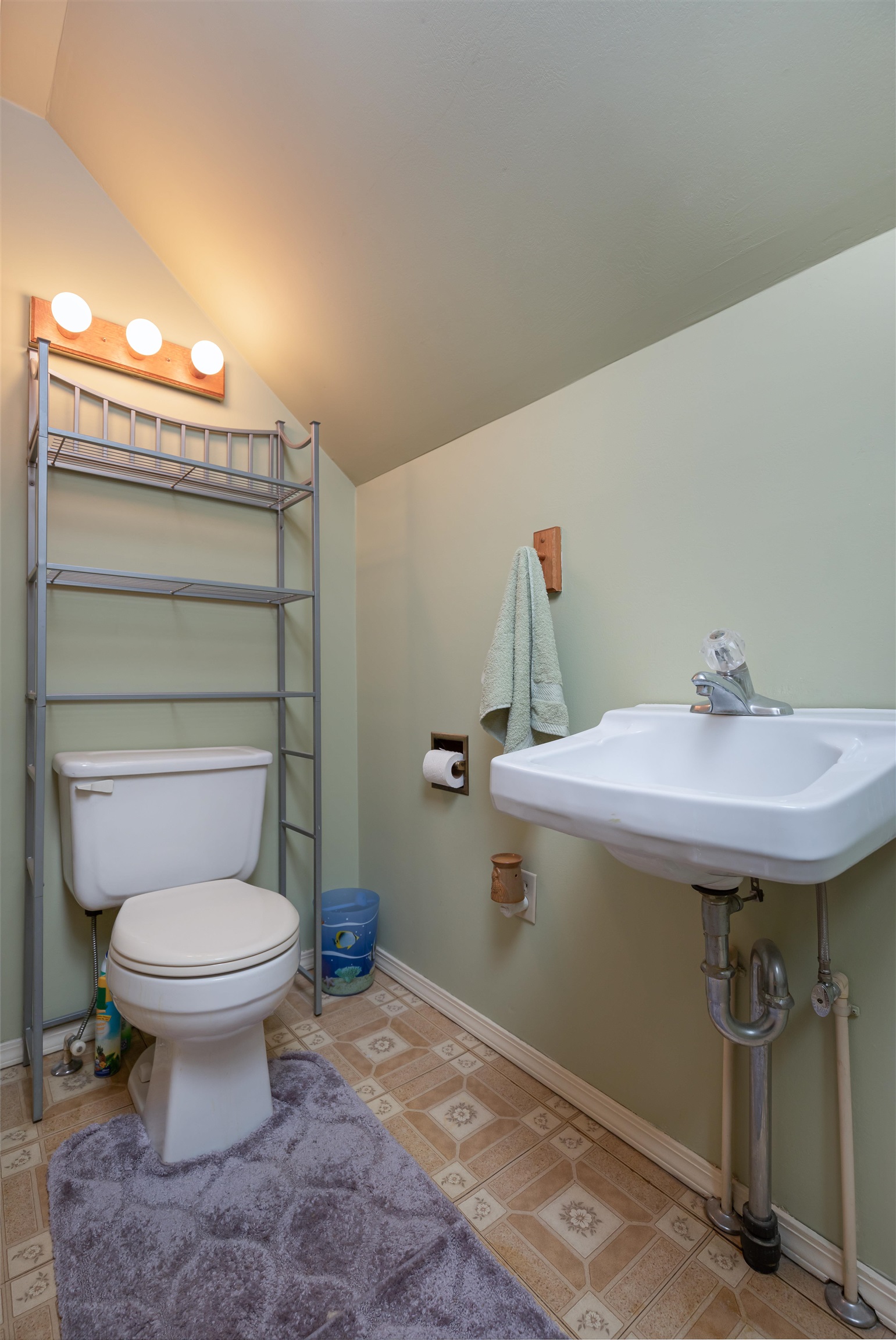 303 North Colville Road Deer Park, WA 99006 - Photo 26 of 29 Gallery Image 26