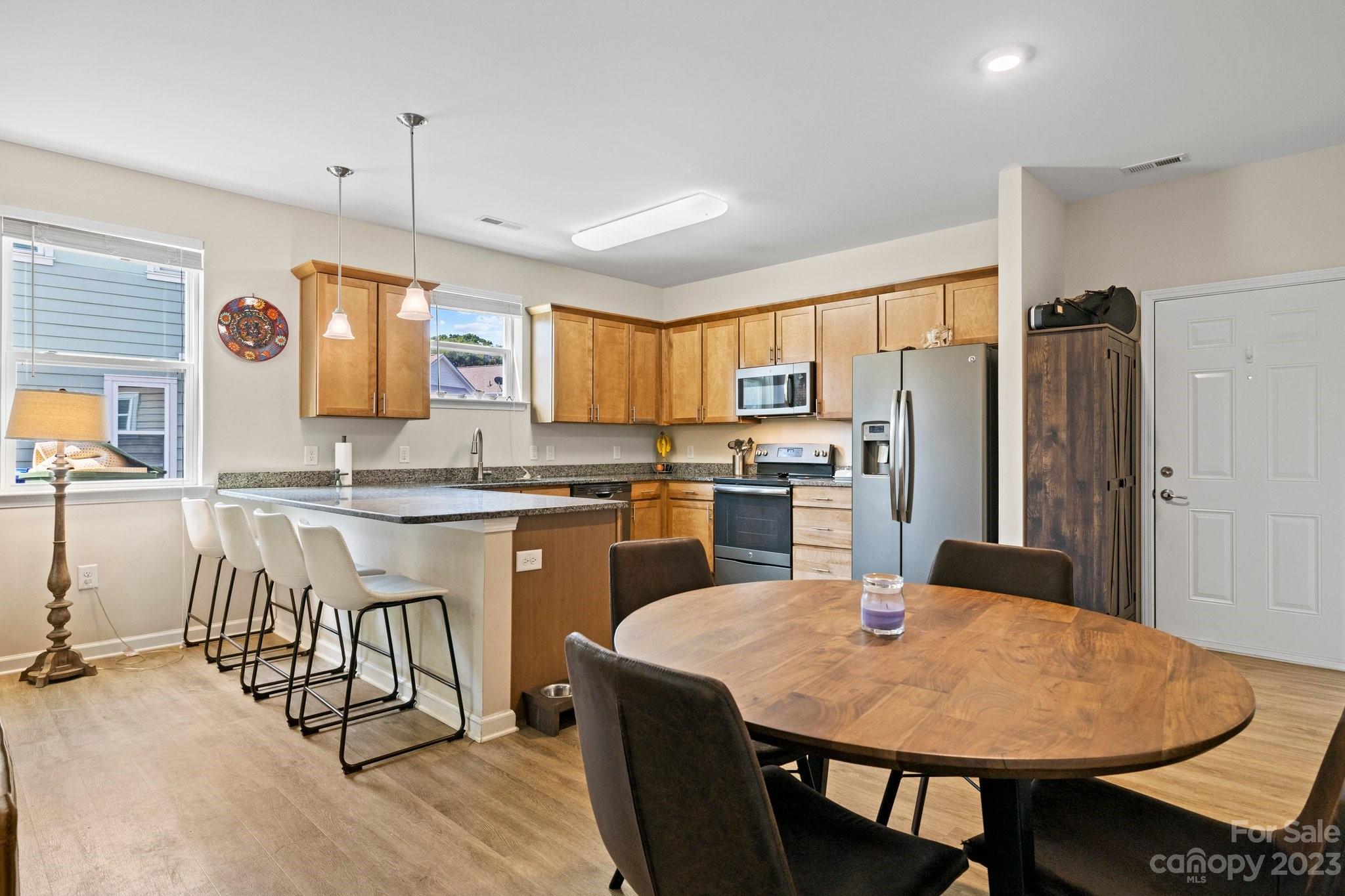 76 Shiloh Road Asheville, NC 28803 - Photo 8 of 31 Gallery Image 8