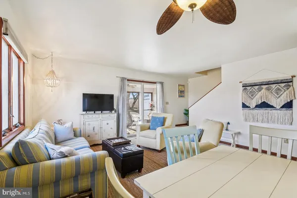 $1,800 | 38307 Thistle Lane, Unit 36, Frankford, DE 19945