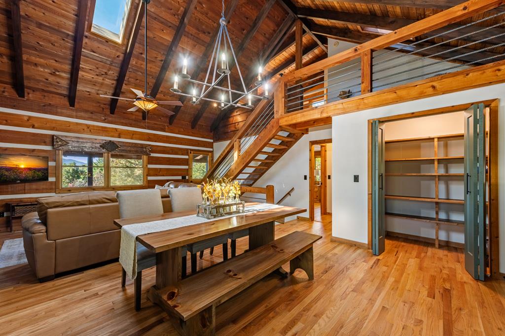 212 Dogpatch Lane Blue Ridge, GA 30513 - Photo 19 of 70 a view of furniture in room