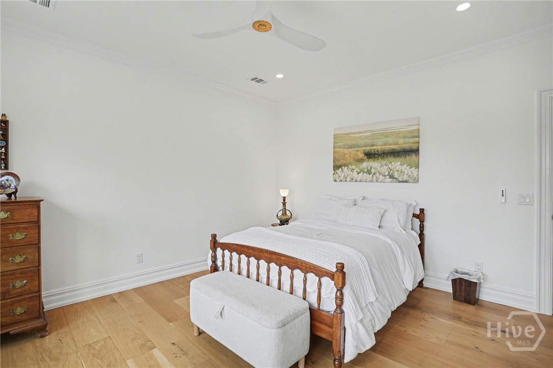 2 Top Gallant Circle Savannah, GA 31411 - Photo 22 of 40 Upstairs Guest Suite Bedroom