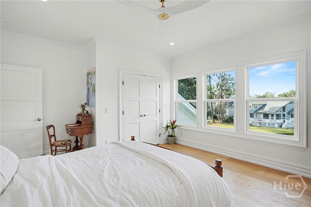 2 Top Gallant Circle Savannah, GA 31411 - Photo 23 of 40 Upstairs Guest Suite Bedroom