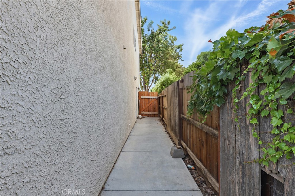 1235 Sunrise Drive Merced, CA 95348 - Photo 43 of 44