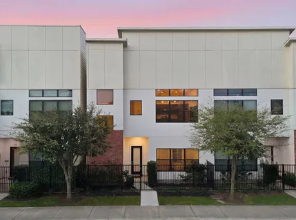 $349,000 | 118 North Hutcheson Street, Houston, TX 77003