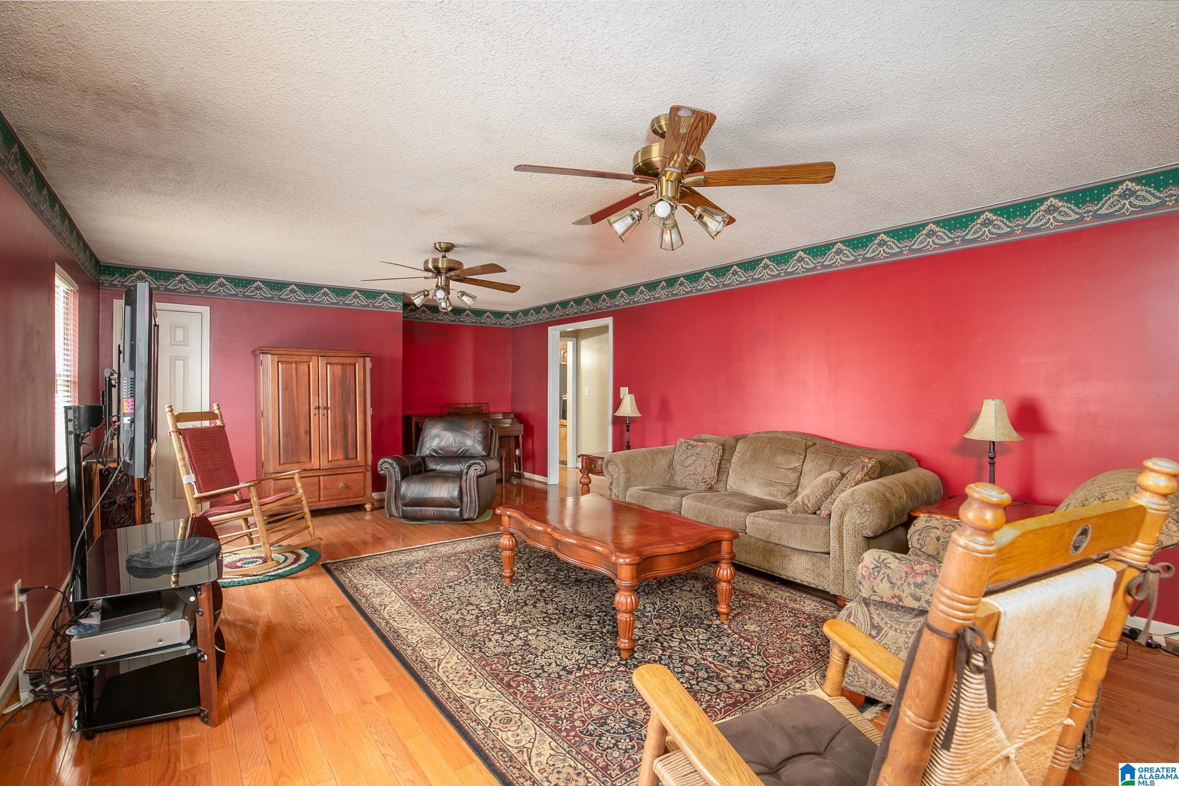 8488 River Road Warrior, AL 35180 - Photo 5 of 27