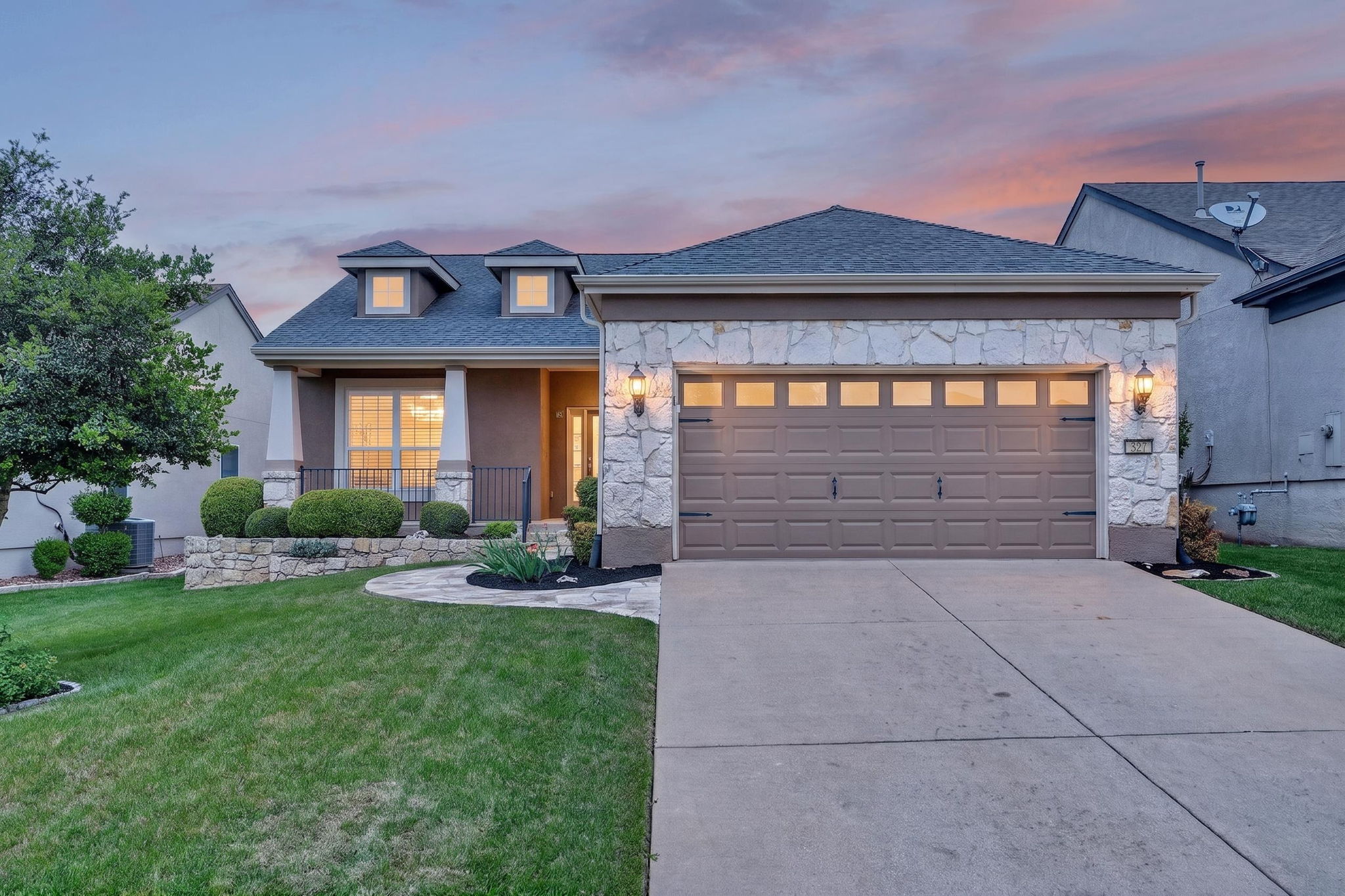 327 Fieldstone Drive Georgetown, TX 78633 - Photo 3 of 22