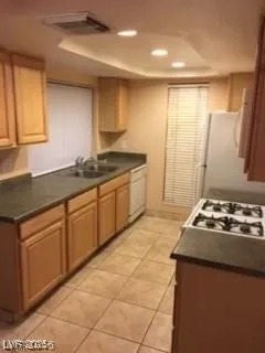 $1,000 | 1440 East Vegas Valley Drive, Unit 7, Las Vegas, NV 89169