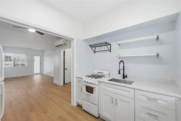 $1,499 | 319 80th Street, Unit 7, Miami Beach, FL 33141