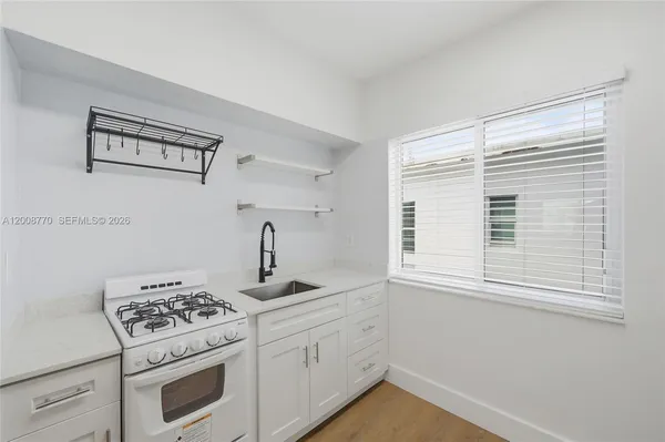 $1,499 | 319 80th Street, Unit 7, Miami Beach, FL 33141