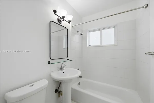 $1,499 | 319 80th Street, Unit 7, Miami Beach, FL 33141