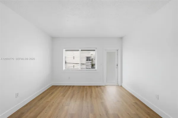 $1,499 | 319 80th Street, Unit 7, Miami Beach, FL 33141