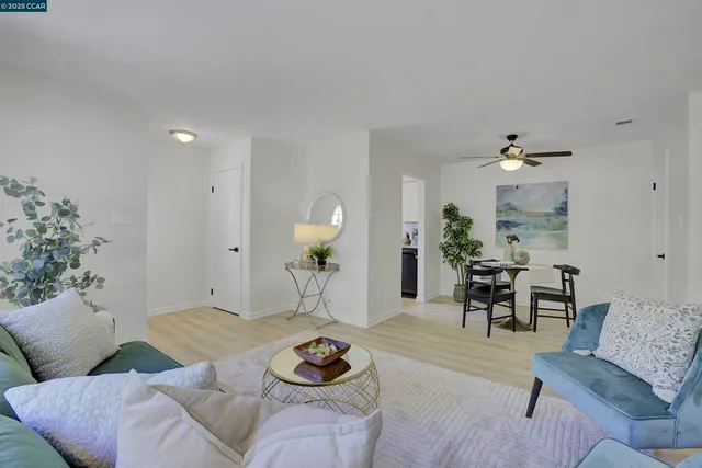 $338,000 | 1356 Del Rio Circle, Unit D, Concord, CA 94518