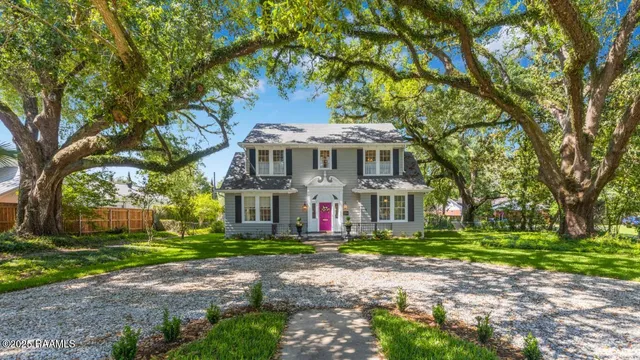 $745,000 | 219 Brashear Street, Lafayette, LA 70506