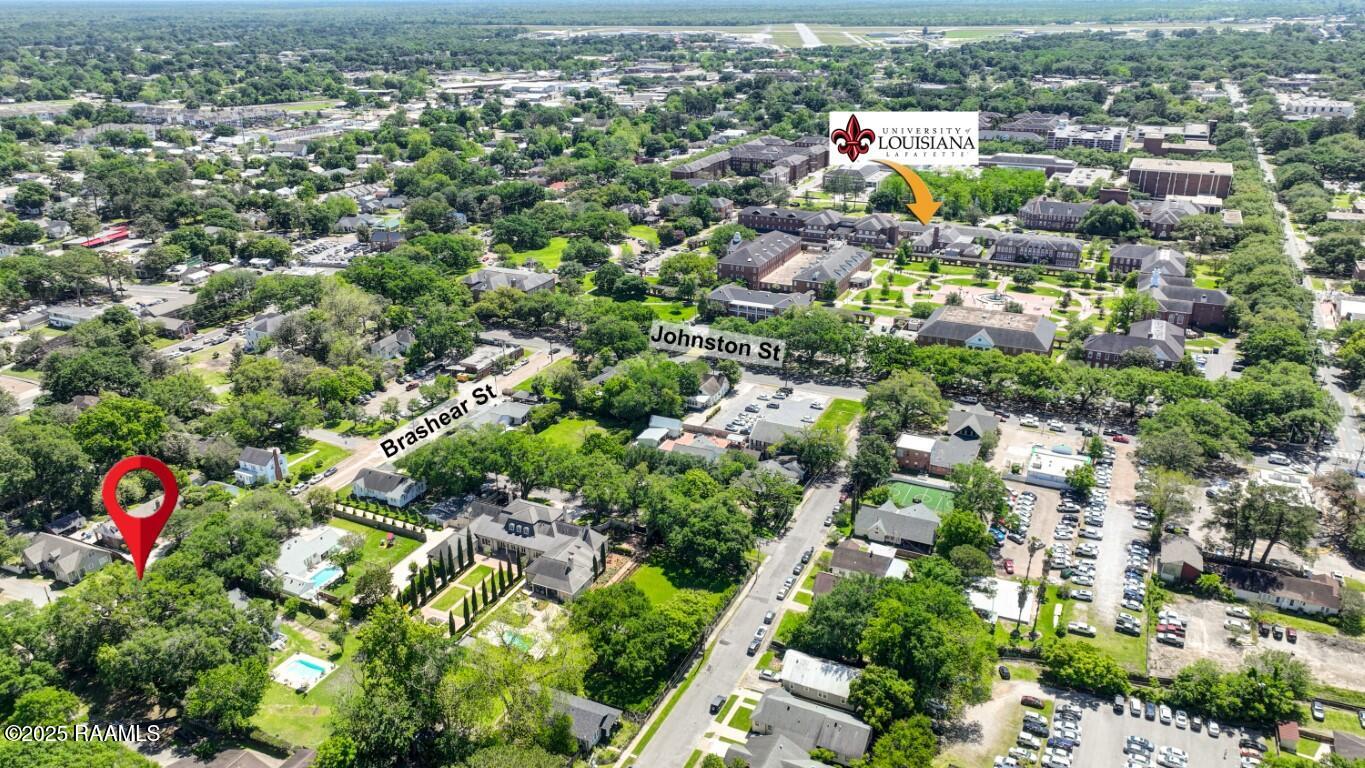 219 Brashear Street Lafayette, LA 70506 - Photo 36 of 40 219 Brashear St Drone-3a