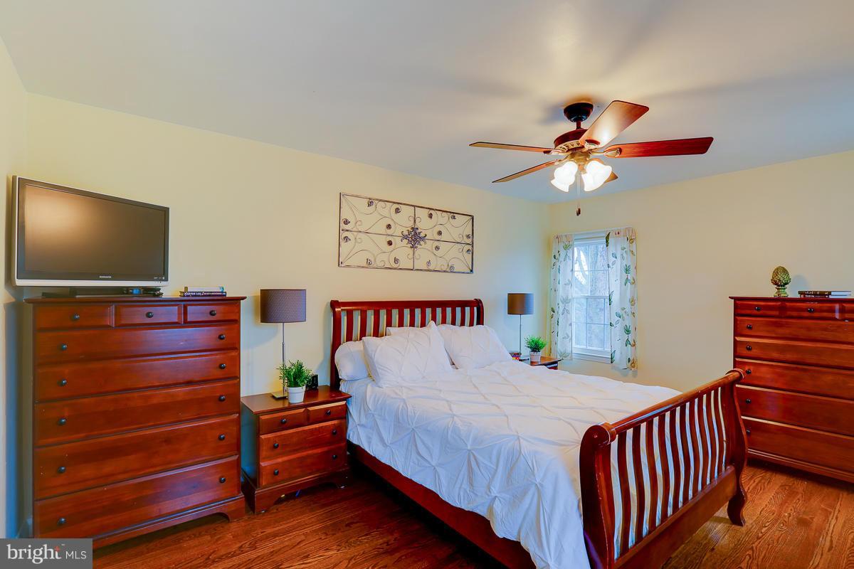 6506 Crestwood Road Baltimore, MD 21239 - Photo 12 of 29 Bedroom (Master)