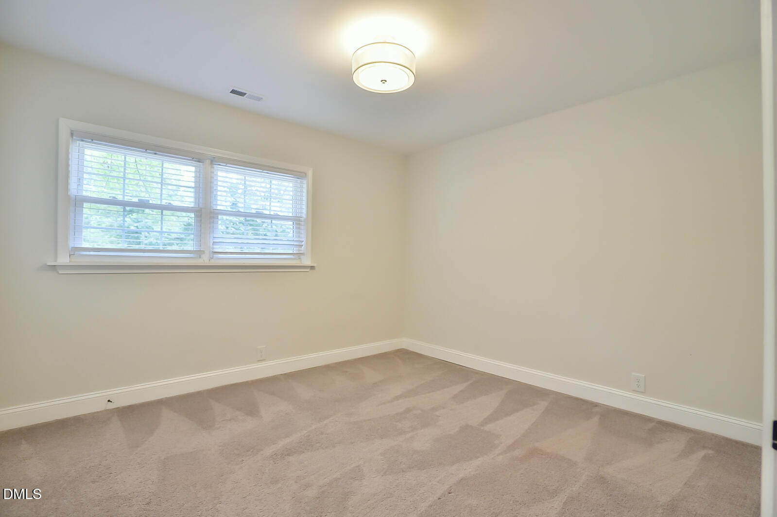 3811 Pickett Road Durham, NC 27705 - Photo 25 of 39