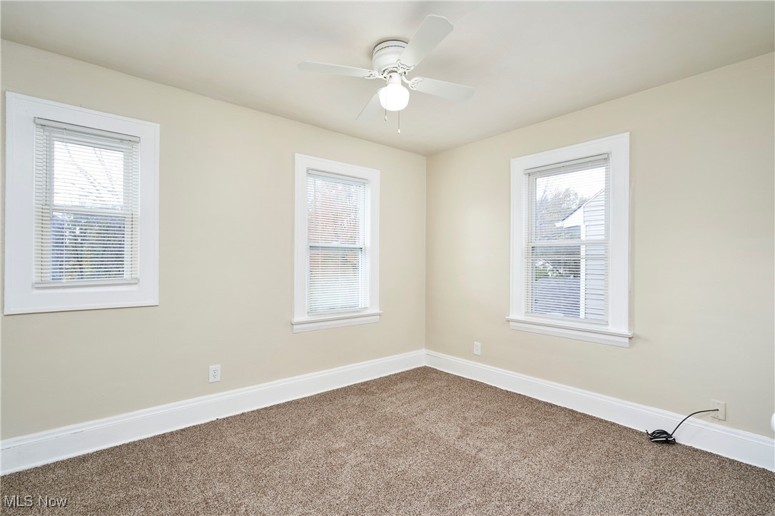 965 Whitby Road Cleveland Heights, OH 44112 - Photo 12 of 19