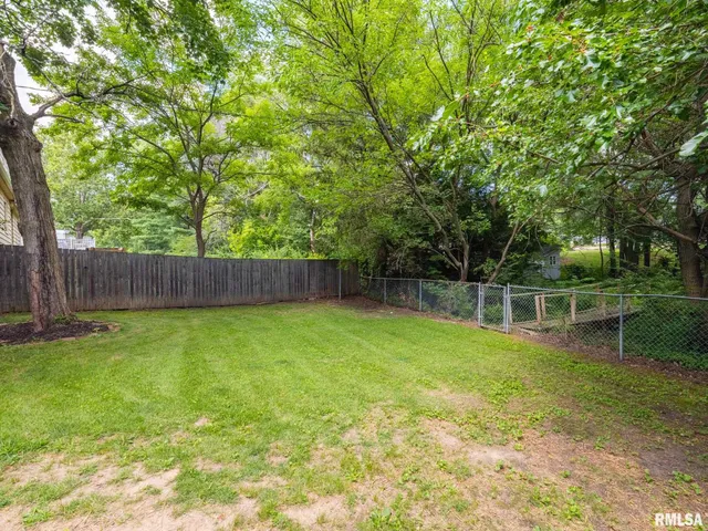 $155,000 | 3122 North North Street, Peoria, IL 61604