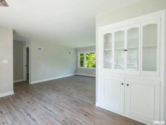 $155,000 | 3122 North North Street, Peoria, IL 61604