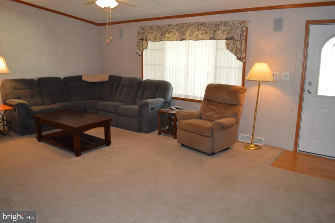 24 Ridgewood Manor Manheim, PA 17545 - Photo 6 of 19