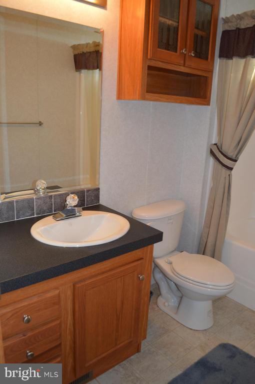 24 Ridgewood Manor Manheim, PA 17545 - Photo 10 of 19
