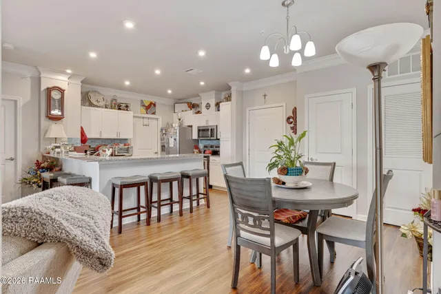 $315,000 | 1521 Camellia Boulevard, Unit 4401, Lafayette, LA 70508