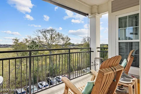 $299,000 | 1521 Camellia Boulevard, Unit 4401, Lafayette, LA 70508