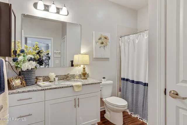 $315,000 | 1521 Camellia Boulevard, Unit 4401, Lafayette, LA 70508