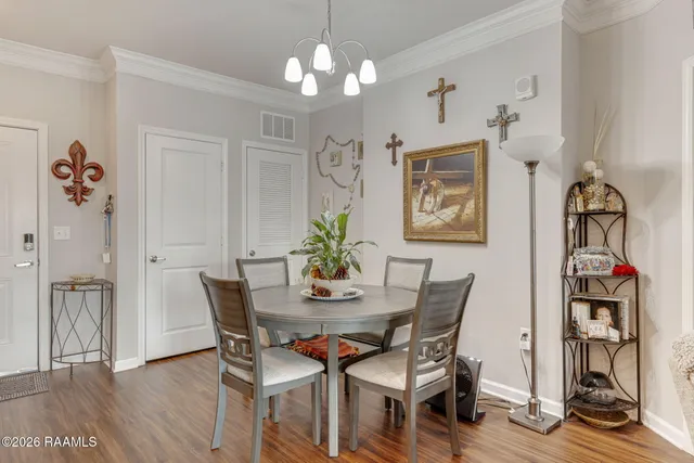 $315,000 | 1521 Camellia Boulevard, Unit 4401, Lafayette, LA 70508