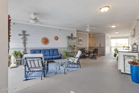 $299,000 | 1521 Camellia Boulevard, Unit 4401, Lafayette, LA 70508
