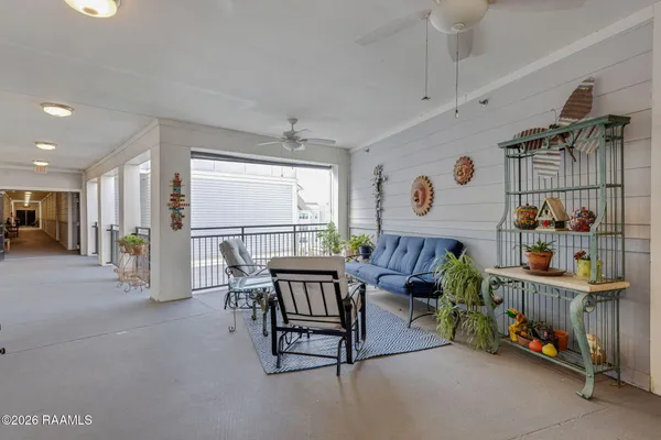 $299,000 | 1521 Camellia Boulevard, Unit 4401, Lafayette, LA 70508