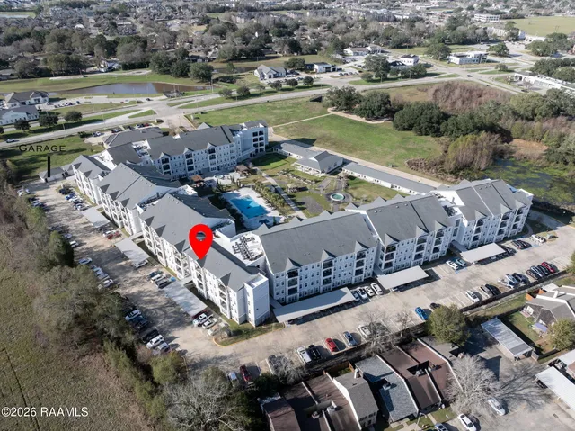 $315,000 | 1521 Camellia Boulevard, Unit 4401, Lafayette, LA 70508