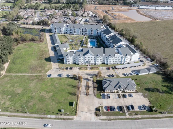 $299,000 | 1521 Camellia Boulevard, Unit 4401, Lafayette, LA 70508